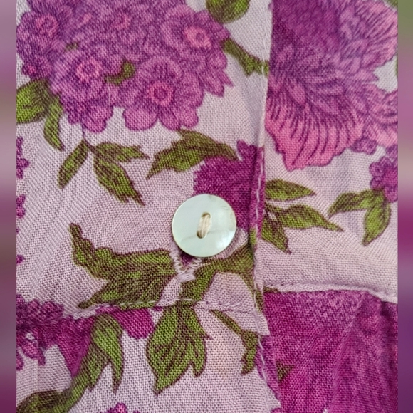 Country dress - Picture 6 of 8